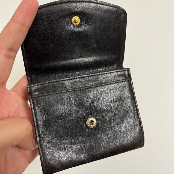 AUTHENTIC VINTAGE CHANEL LAMBSKIN WALLET - Picture 7 of 10